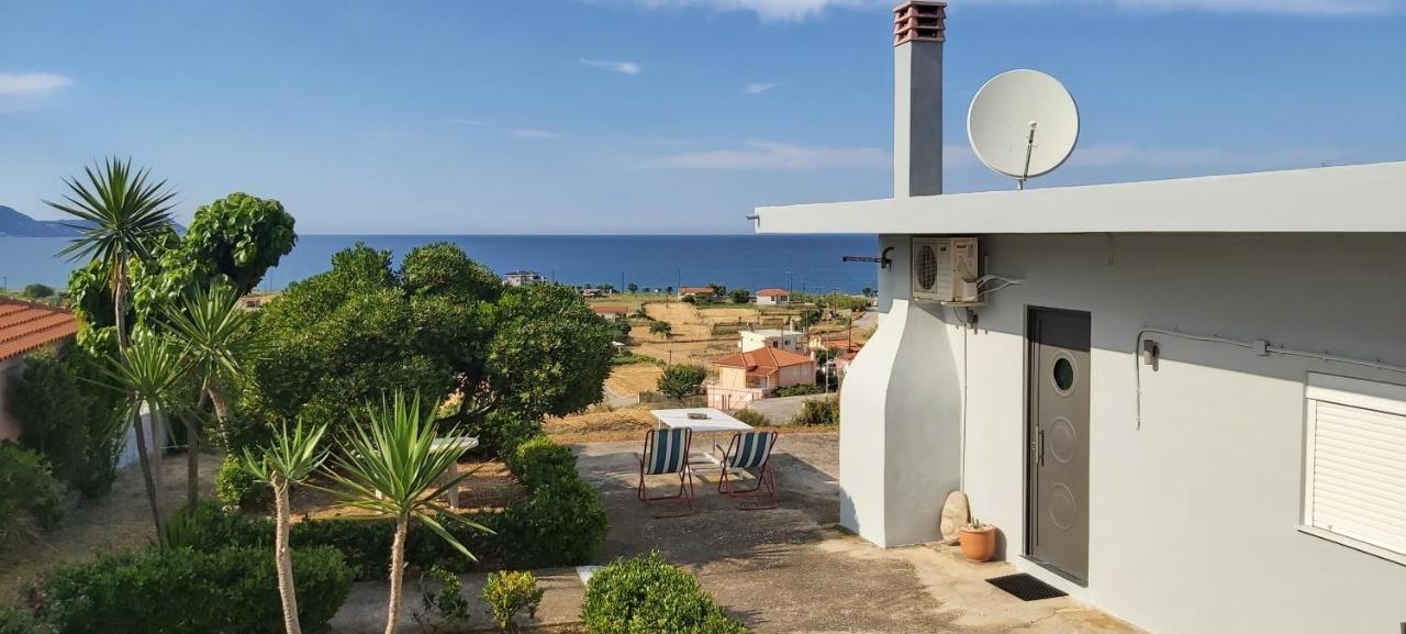 Giannis Stella Apartment Mourteri Exterior foto